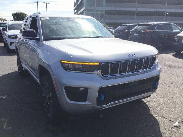 2024 Jeep Grand Cherokee 4xe Overland