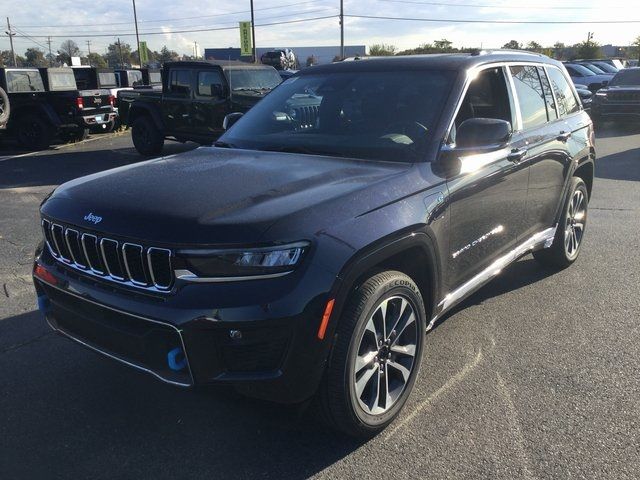 2024 Jeep Grand Cherokee 4xe Overland