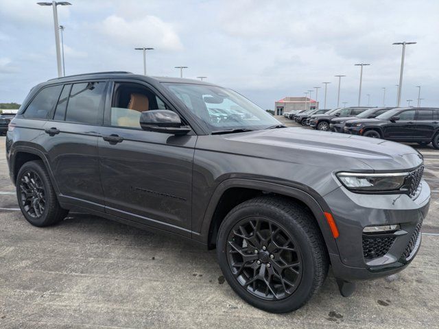 2024 Jeep Grand Cherokee Summit