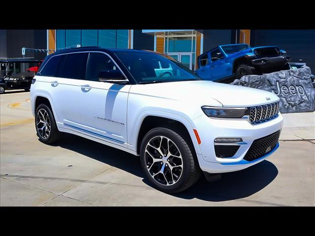 2024 Jeep Grand Cherokee Summit