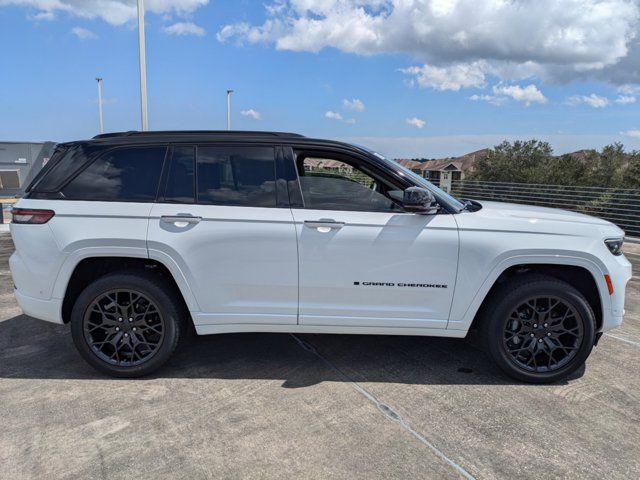 2024 Jeep Grand Cherokee Summit