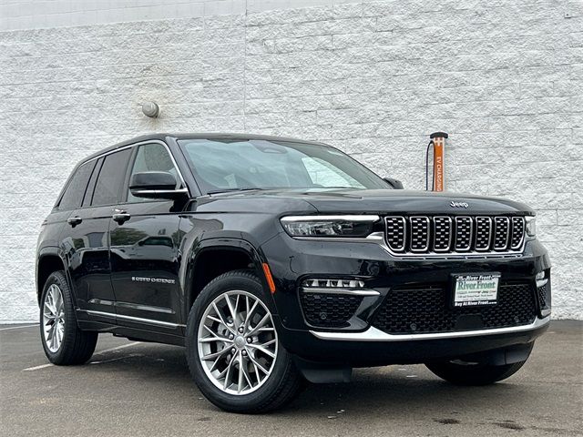 2024 Jeep Grand Cherokee Summit