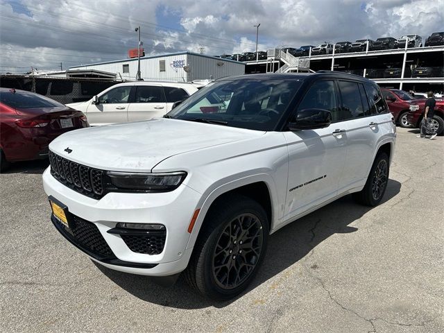 2024 Jeep Grand Cherokee Summit