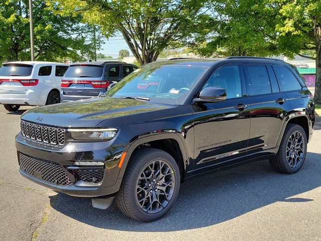 2024 Jeep Grand Cherokee Summit