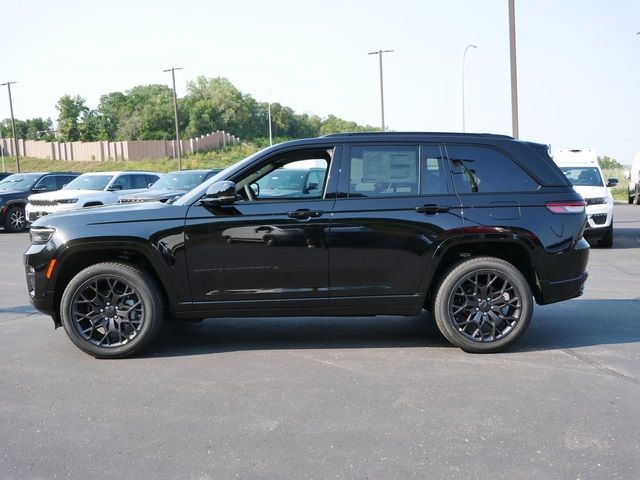 2024 Jeep Grand Cherokee Summit