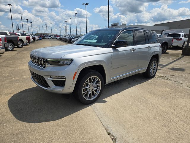 2024 Jeep Grand Cherokee Summit