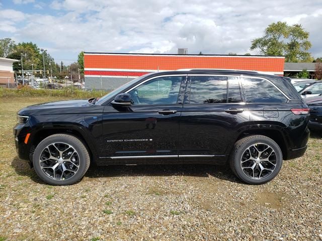 2024 Jeep Grand Cherokee 4xe Summit Reserve