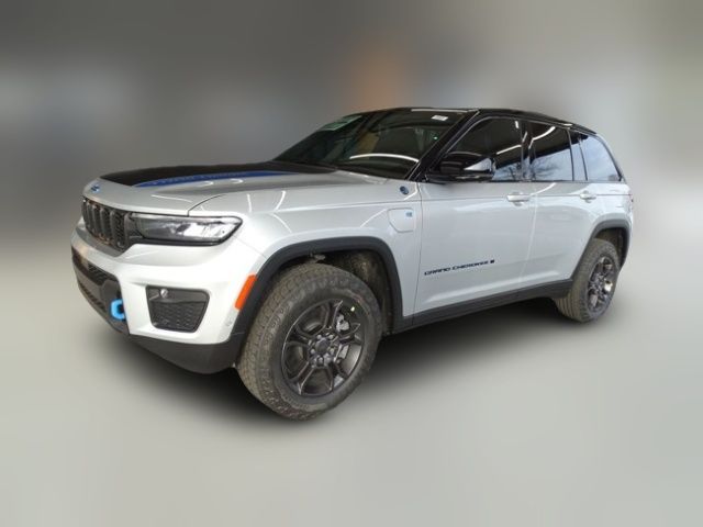 2024 Jeep Grand Cherokee 4xe Trailhawk