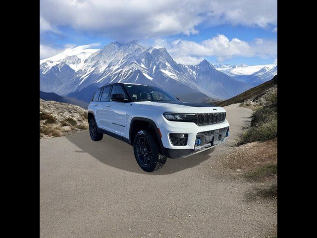 2024 Jeep Grand Cherokee 4xe Trailhawk