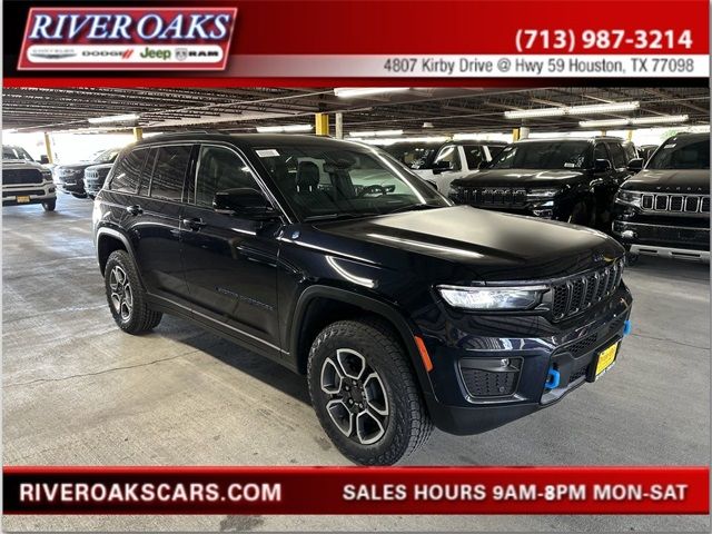 2024 Jeep Grand Cherokee 4xe Trailhawk