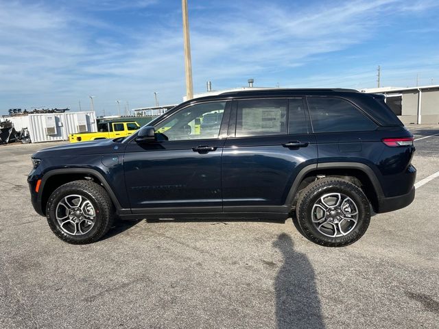 2024 Jeep Grand Cherokee 4xe Trailhawk