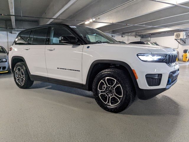 2024 Jeep Grand Cherokee 4xe Trailhawk