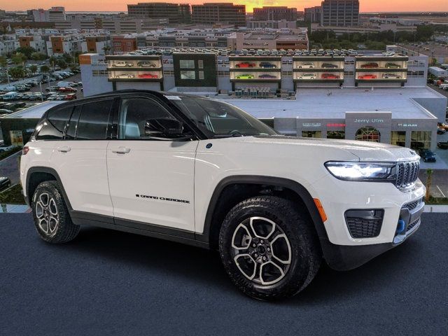 2024 Jeep Grand Cherokee 4xe Trailhawk