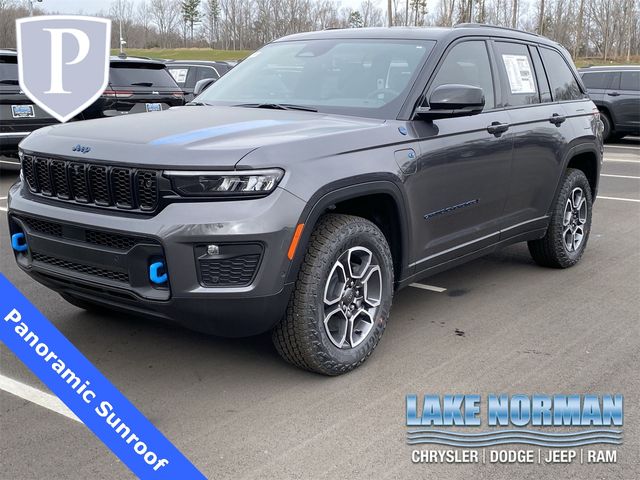 2024 Jeep Grand Cherokee 4xe Trailhawk