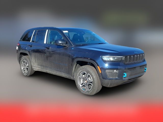 2024 Jeep Grand Cherokee 4xe Trailhawk