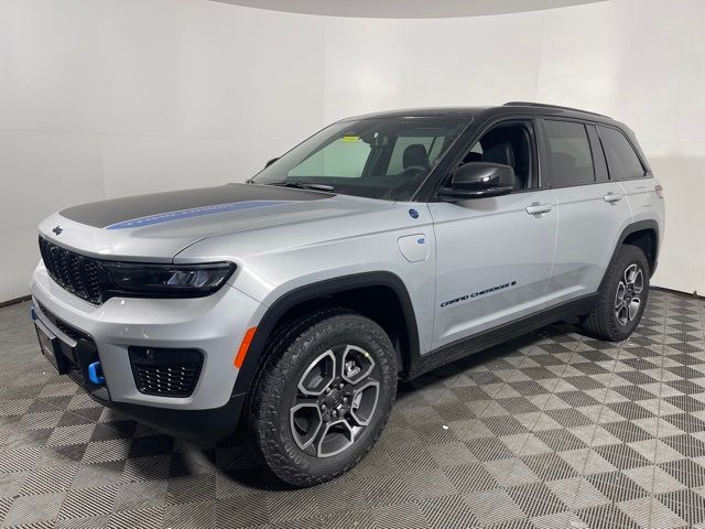 2024 Jeep Grand Cherokee 4xe Trailhawk