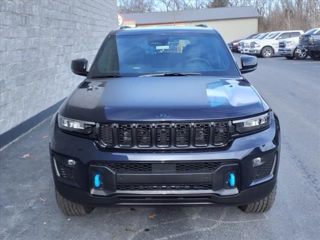 2024 Jeep Grand Cherokee 4xe Trailhawk