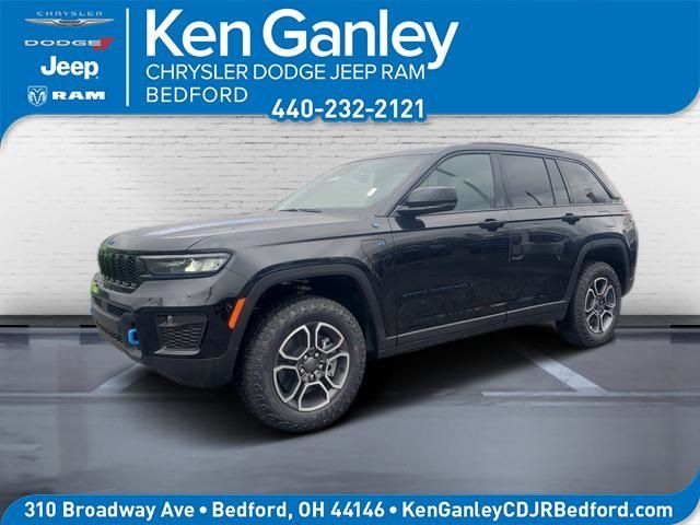 2024 Jeep Grand Cherokee 4xe Trailhawk