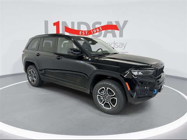 2024 Jeep Grand Cherokee 4xe Trailhawk