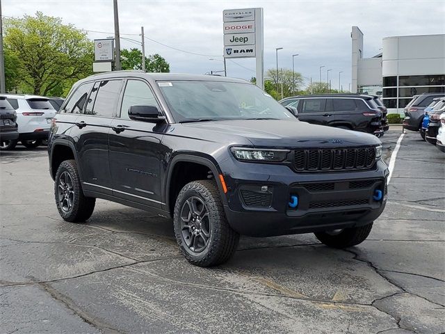 2024 Jeep Grand Cherokee 4xe Trailhawk