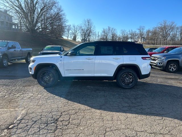 2024 Jeep Grand Cherokee 4xe Trailhawk