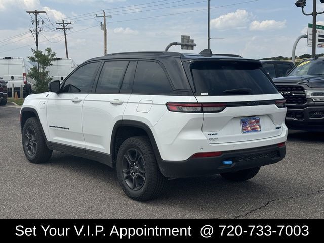 2024 Jeep Grand Cherokee 4xe Trailhawk