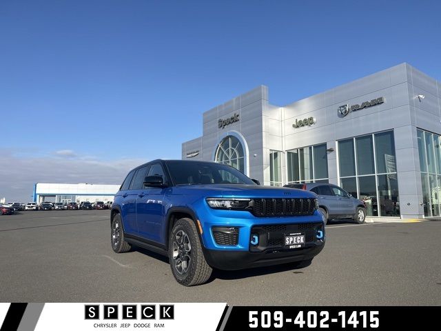 2024 Jeep Grand Cherokee 4xe Trailhawk