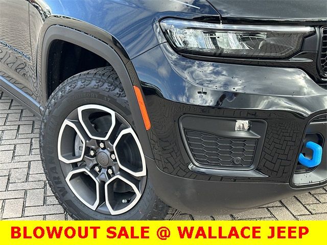 2024 Jeep Grand Cherokee 4xe Trailhawk