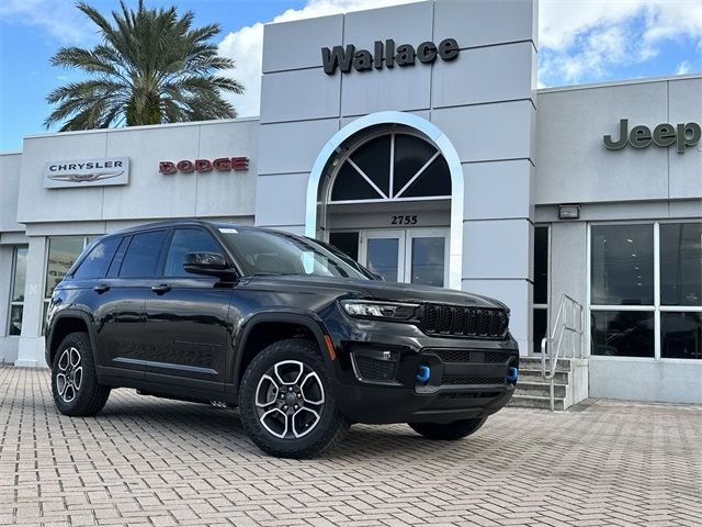 2024 Jeep Grand Cherokee 4xe Trailhawk