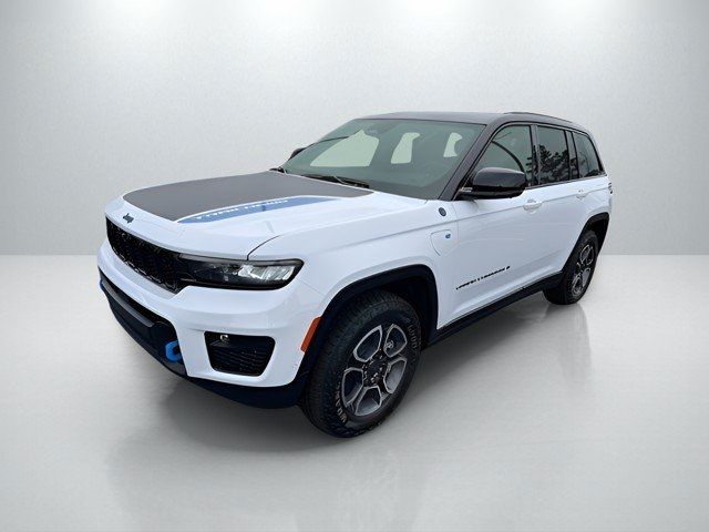 2024 Jeep Grand Cherokee 4xe Trailhawk