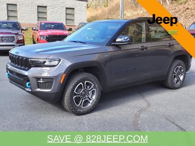 2024 Jeep Grand Cherokee 4xe Trailhawk