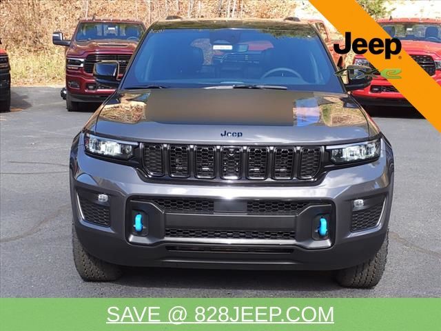 2024 Jeep Grand Cherokee 4xe Trailhawk