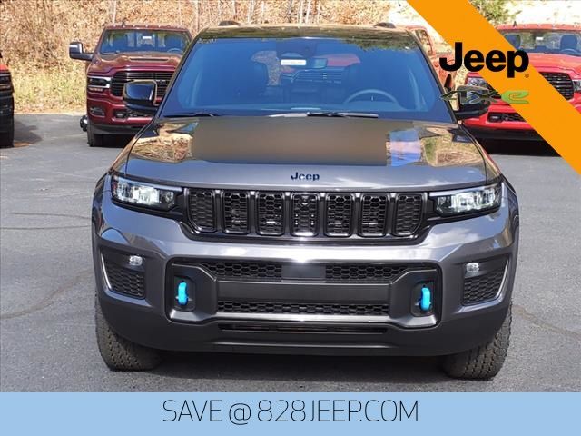 2024 Jeep Grand Cherokee 4xe Trailhawk