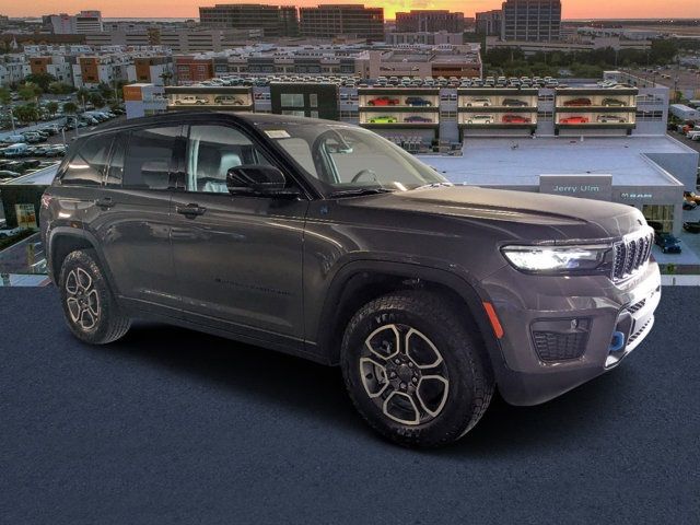 2024 Jeep Grand Cherokee 4xe Trailhawk