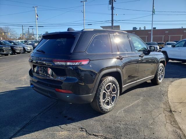 2024 Jeep Grand Cherokee 4xe Trailhawk