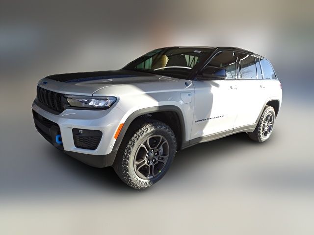 2024 Jeep Grand Cherokee 4xe Trailhawk