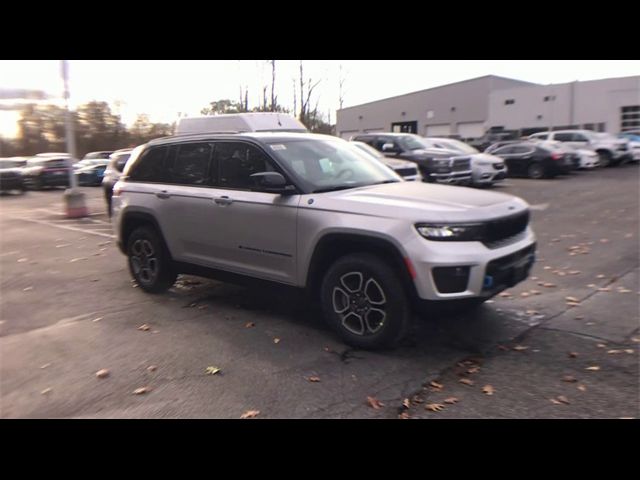 2024 Jeep Grand Cherokee 4xe Trailhawk