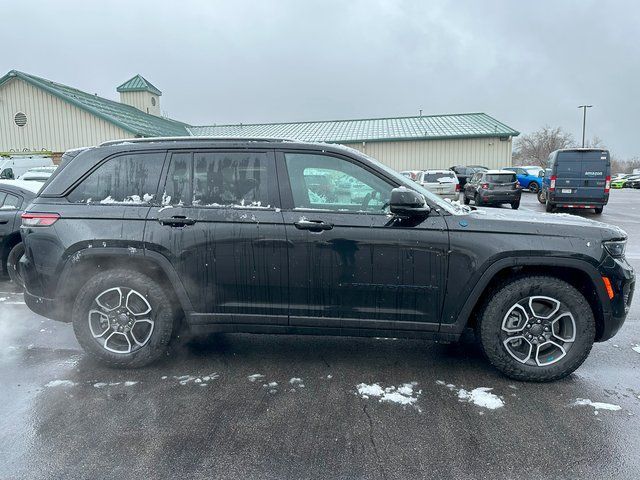 2024 Jeep Grand Cherokee 4xe Trailhawk