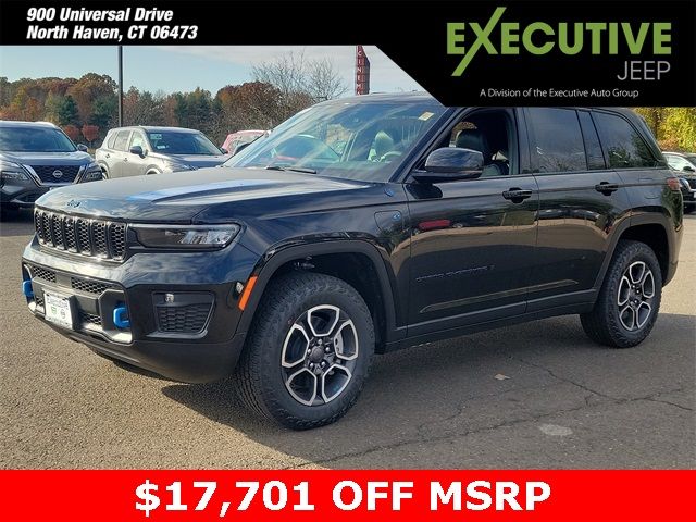 2024 Jeep Grand Cherokee 4xe Trailhawk