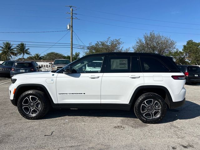 2024 Jeep Grand Cherokee 4xe Trailhawk