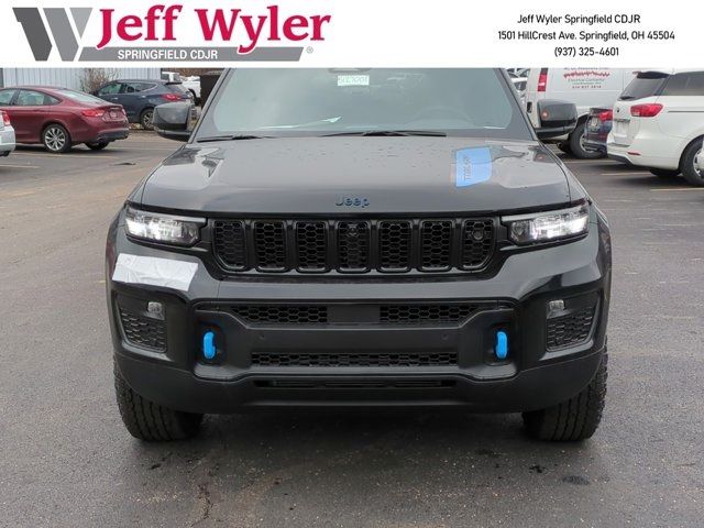 2024 Jeep Grand Cherokee 4xe Trailhawk