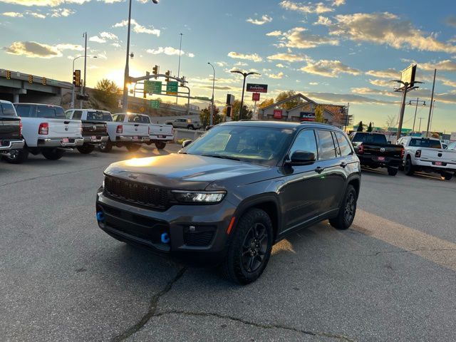 2024 Jeep Grand Cherokee 4xe Trailhawk