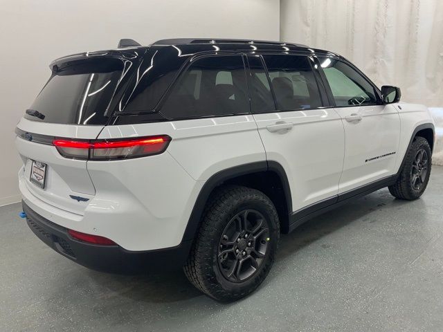 2024 Jeep Grand Cherokee 4xe Trailhawk