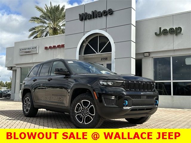 2024 Jeep Grand Cherokee 4xe Trailhawk