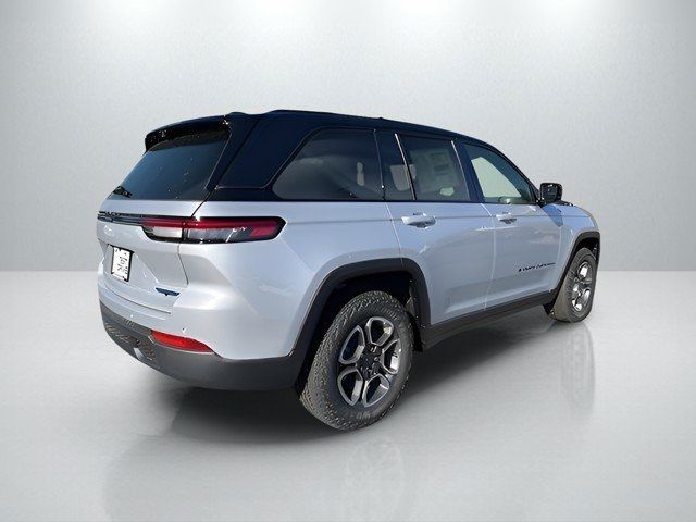 2024 Jeep Grand Cherokee 4xe Trailhawk