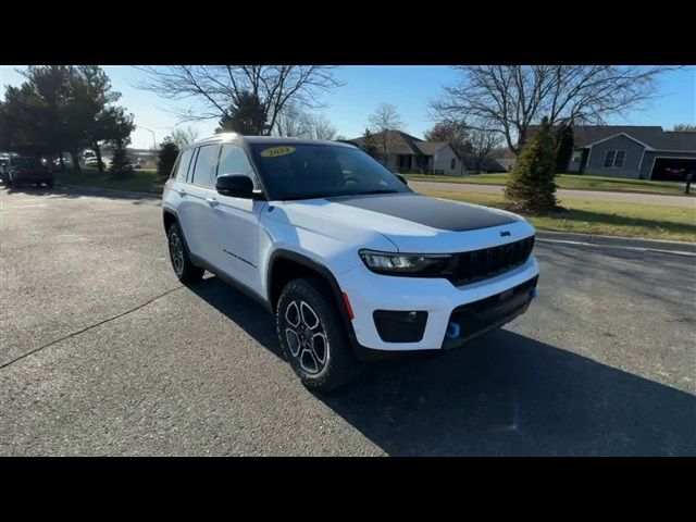 2024 Jeep Grand Cherokee 4xe Trailhawk