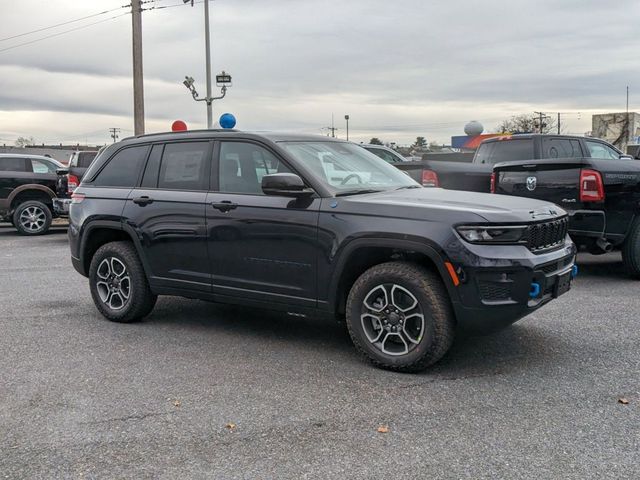 2024 Jeep Grand Cherokee 4xe Trailhawk