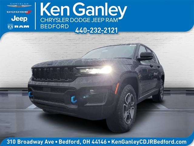 2024 Jeep Grand Cherokee 4xe Trailhawk