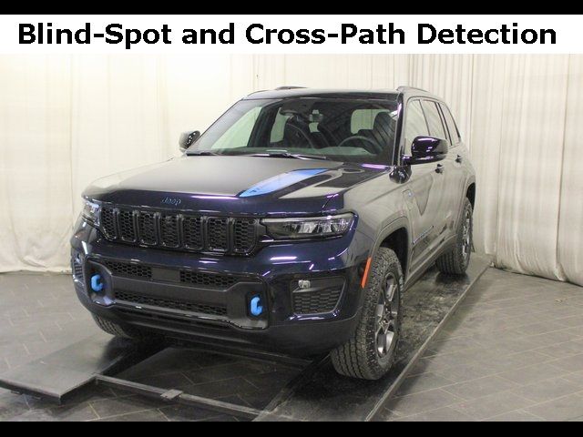 2024 Jeep Grand Cherokee 4xe Trailhawk