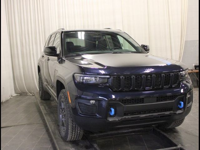 2024 Jeep Grand Cherokee 4xe Trailhawk